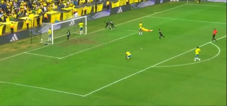 SundownsvPirates1-min